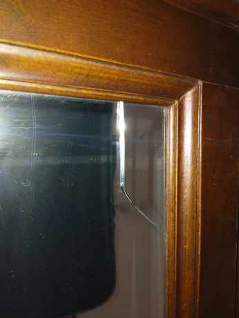 Armoire hêtre 4 portes