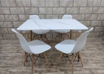 Table a manger scandinaves 120*80cm avec 4 chaises