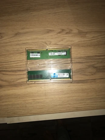 Carte ram 4gb x 2