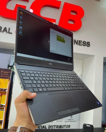 DELL Precision 7560 Intel Core i9-11950H 24 Mo de cache,'à 4,90 GHz 128GB 1TB SSD 15" RTX A4000 8GB