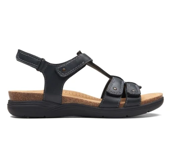 CLARKS April Cove Black Leather
