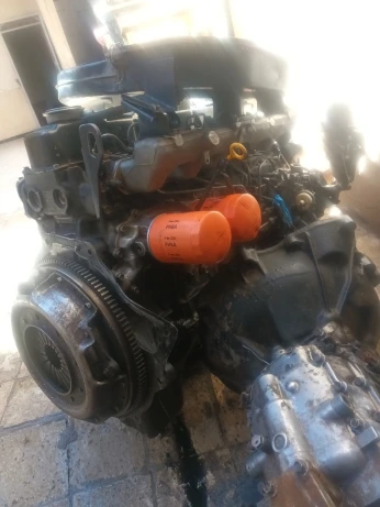 Moteur Nissan Patrol TD 42 avec boîte de vitesse garantie