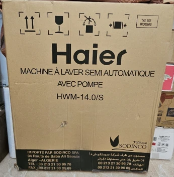 Machine a laver Semi auto.