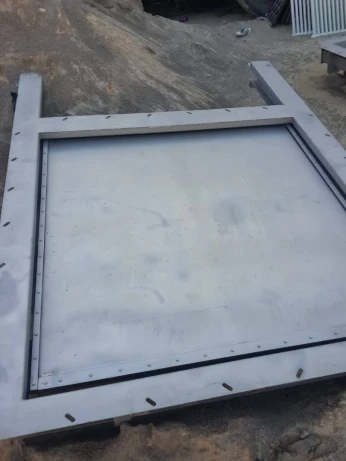 vend 6 vannes murales en inox 304 L de 1600 x 1600 mm
