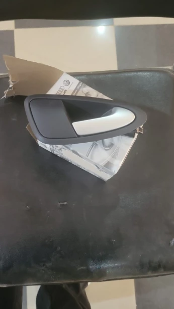 Poignée de porte intérieur SEAT Ibiza côté droit