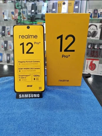 Realmi 12pro plus 12/512