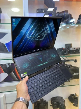 Asus ROG ZEPHYRUS 16 Duo RTX3080Ti