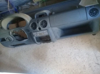 Tableau de bord Renault Kangoo années 1997 / 2003