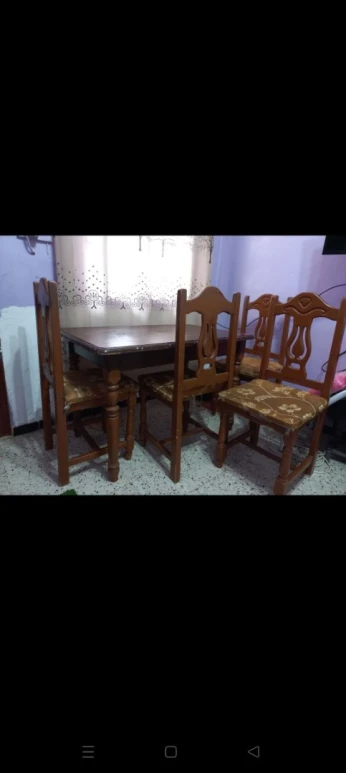 Table et chaise