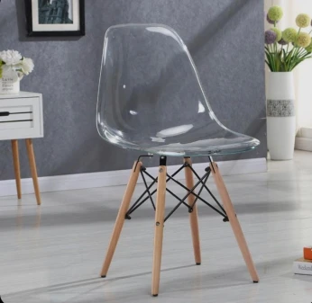 Lot de 5 tables avec 4 chaise luxe a vendre très bon prix مجموعة من 5 طاولات مع 4 كراسي فاخرة للبيع