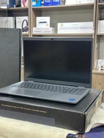 DELL LATITUDE 3540 I5 1335U 16GO 512GO SSD NEUF SOUS EMBALLAGE