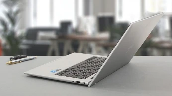 HP ELITEBOOK 845 G9 AMD RYZEN 5 PRO 6650U 16GO DDR5 512GO SSD NVME NEUF SOUS EMBALLAGE