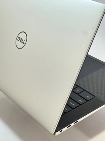 DELL XPS 15 9510 I7 11800H 16GO 512GO SSD NVIDIA GEFORCE RTX3050TI 4GO