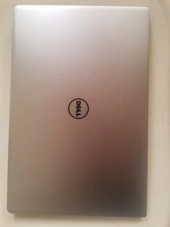 Pc portable DELLE XPS 13 I7-8 ème génération 512 Go