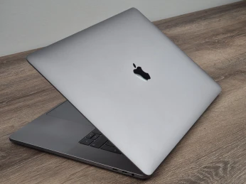 MAC BOOK PRO RETINA 15.4 I7 32GO 1TB SSD