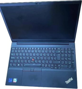 Lenovo thinkpad E15 i7 12th 16gb 512ssd