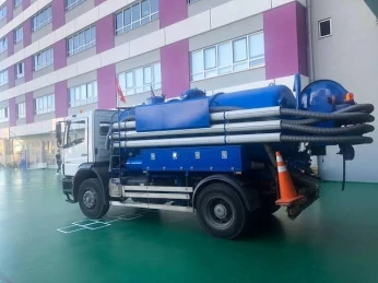 Camion Vidange Debocharge nettoyage