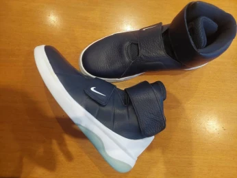 Basket NIKE
