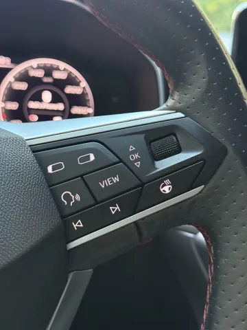 Seat Leon 2021 FR 13