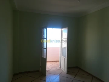 Vente Appartement F4 Chlef Beni haoua 9