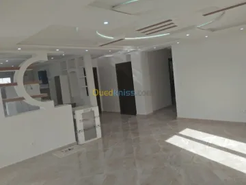 Vente Appartement F5 Alger Dely brahim 16