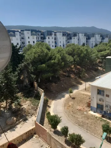 Vente Appartement F4 Chlef Tenes 16