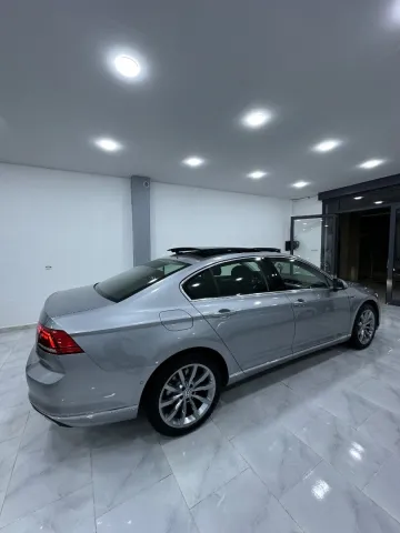 Volkswagen Passat 2021 GTE 40