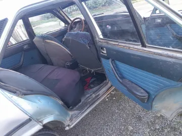 Peugeot 504 1985 504 2