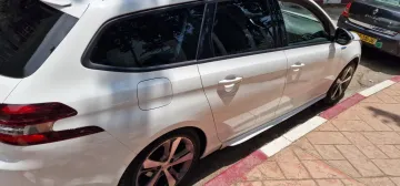 Peugeot 308 2020 5