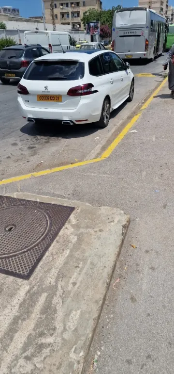 Peugeot 308 2020 18