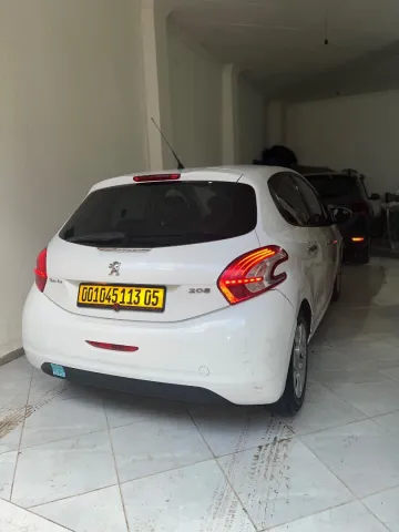 Peugeot 208 2013 Access 6
