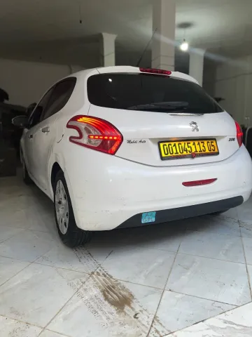 Peugeot 208 2013 Access 4