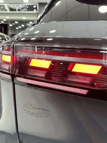 Volkswagen Tiguan 2024 RLINE 7