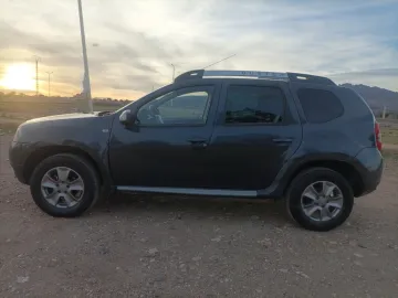 Dacia Duster 2014