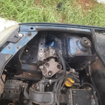 Renault Clio 2 1998 3
