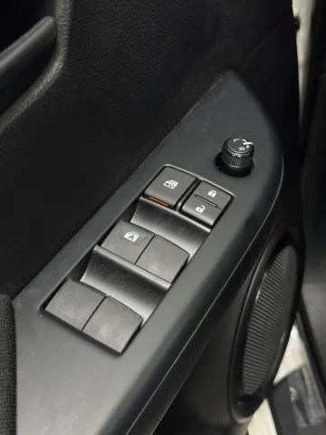 Toyota Hilux 4x4 2025 18