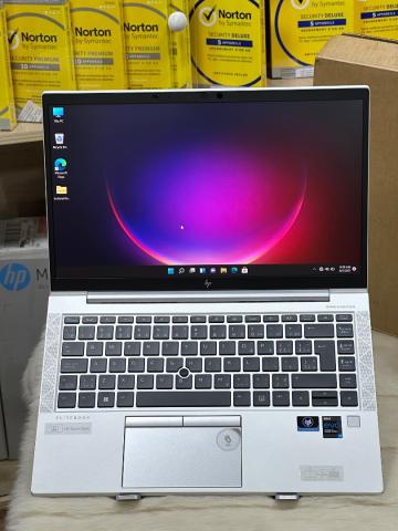 PC Portable HP EliteBook 840 G8 i7 11Gén 16Go 512Go SSD