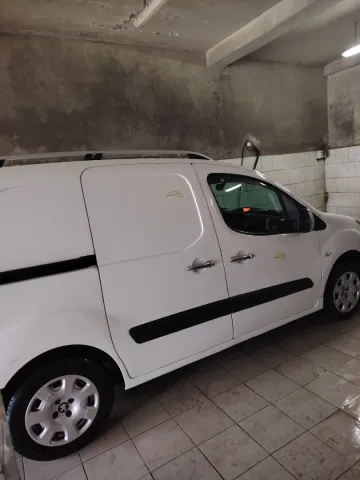 Peugeot Partner 2017 Partner 2