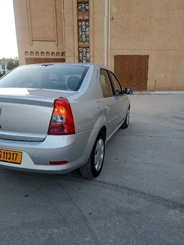 Dacia Logan 2013 Logan 5