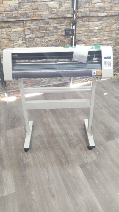 Plotteur de découpe 72cm