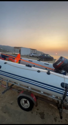 bateaux-barques-bombard-zodiac-2011-el-achour-alger-algerie