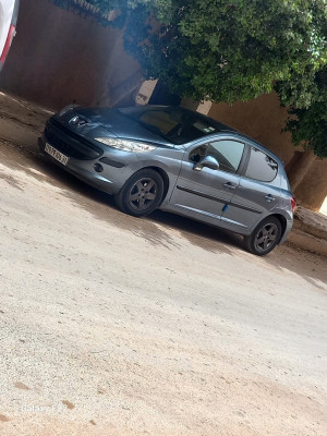 citadine-peugeot-207-2006-zemmoura-relizane-algerie