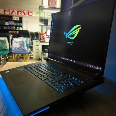 Laptop Gaming ASUS ROG STRIX SCAR 18 , i9 14eme ,RTX 4080