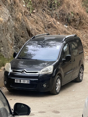 voitures-citroen-berlingo-2011-skikda-algerie