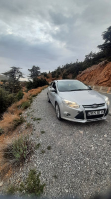 berline-ford-focus-4-portes-2013-titanium-arris-batna-algerie