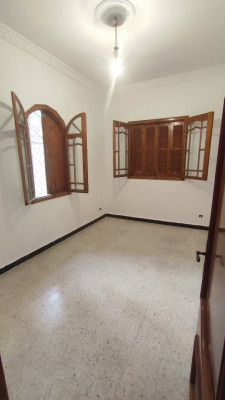 appartement-location-f2-alger-cheraga-algerie