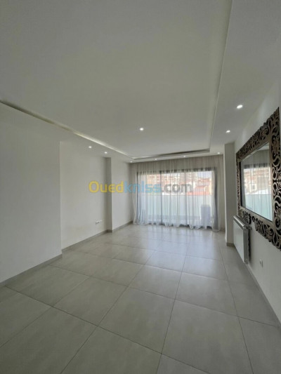 appartement-location-f2-alger-said-hamdine-algerie