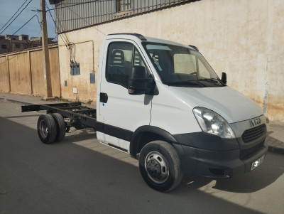 fourgon-iveco-35c15-2015-baraki-alger-algerie