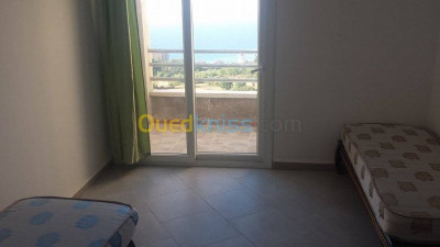 appartement-location-vacances-f3-tizi-ouzou-tigzirt-algerie