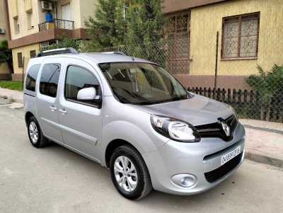 voitures-renault-kangoo-2021-privilege-bordj-el-kiffan-alger-algerie